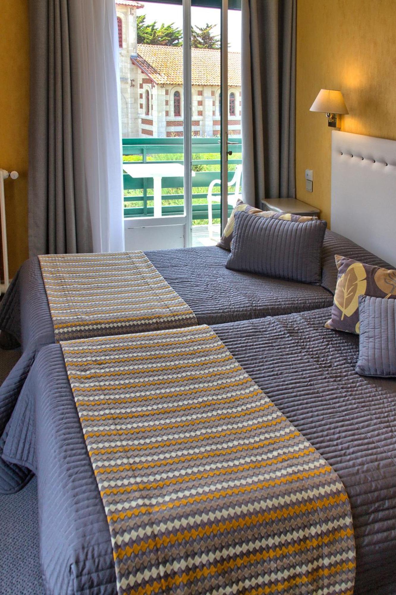 Hotel Des Pins Soulac-sur-Mer Cameră foto